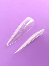 DNKA Gel Tips Almond 120un